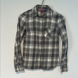 Merona Gray and White Classic Button Down Shirt